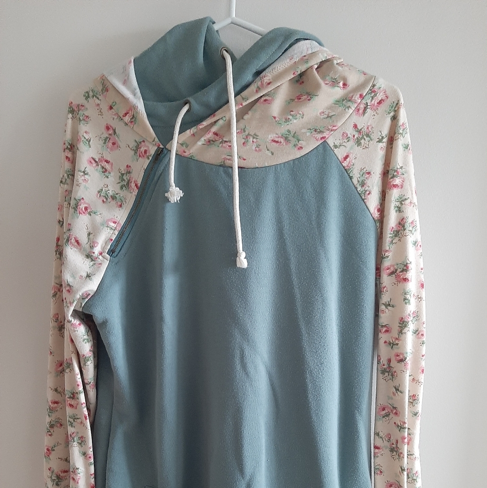 XL Vanilla Bay Double Hoodie
